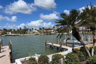 Low Rise (1-3), 333 Harbour Dr # 106, Naples FL 34103