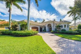 Single Family Residence, 3124 Strada Bella Ct, Naples FL 34119
