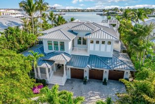 Multi-Story Home,Single Family Residence, 696 15th Ave S, Naples FL 3410234102 