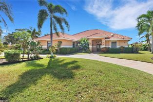 Single Family Residence, 4632 Shearwater Longshore Lake, FL 34119