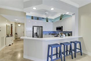 High Rise (8+), 400 FLagship Dr # 1206, Naples FL 34108