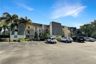 Low Rise (1-3), 1518 Oyster Catcher Pt # C, Naples FL 3410534105