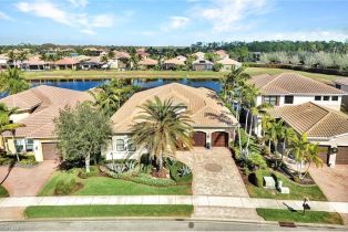 Single Family Residence, 3629 Santaren Riverstone, FL 34119