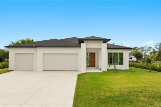 Single Family Residence, 25710 Corzine Helfenstein Estates, FL 34135
