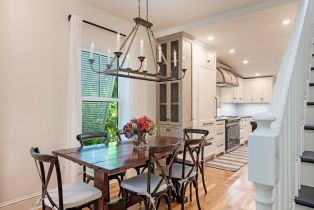 Single Family Residence, 680 8th Ave S, Naples FL 34102