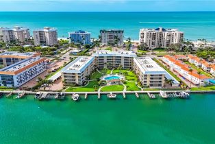 Mid Rise (4-7), 3000 Gulf Shore Blvd N # 410, Naples FL 3410334103