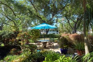 , 1336 Crayton Rd # 2, Naples FL 34102