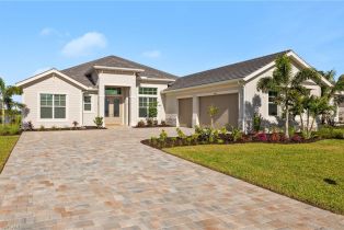 , 17338 Blue Sapphire Dr, Fort Myers FL 33913
