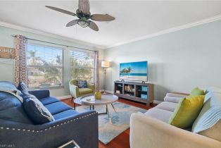 Single Family Residence, 573 108th Vanderbilt Beach, FL 34108 