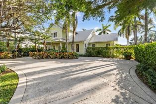 , Olde Naples, FL 