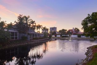 Villa Attached, 655 Bridgeway Bridge Way Villas, FL 34108
