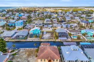 , 200 Curlew St, Fort Myers Beach FL 33931