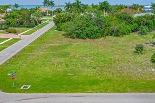 Land, 801 Scott Dr, Marco Island FL 34145