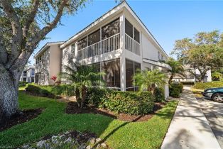 Low Rise (1-3), 3780 Fieldstone Blvd # 301, Naples FL 3410934109