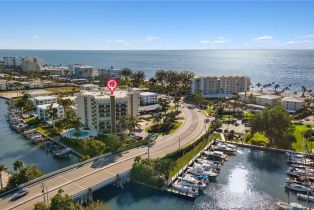 High Rise (8+), 2150 Gulf Shore Blvd N # 701, Naples FL 3410234102