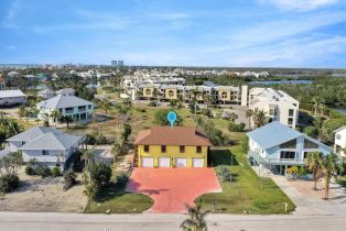 , 21600/21602 Widgeon Ter, Fort Myers Beach FL 33931