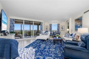 High Rise (8+), 7225 Pelican Bay Blvd # 805, Naples FL 3410834108
