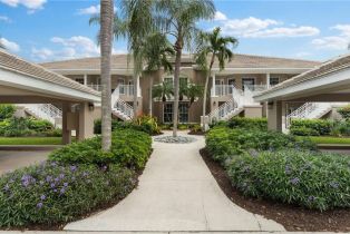 , 1960 Willow Bend Cir # 203, Naples FL 34109
