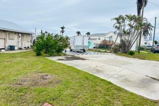 Land, 3851 Plumosa Dr, Matlacha FL 33956