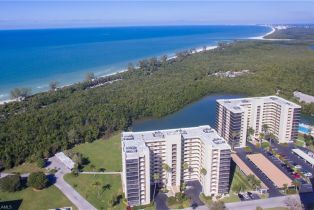High Rise (8+), 11 Bluebill Ave # 201, Naples FL 3410834108