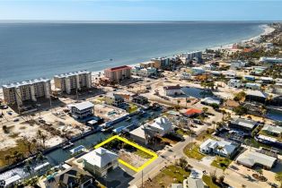 , 5146 Williams Dr, Fort Myers Beach FL 33931