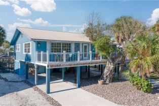 , 115 Eucalyptus Ct, Fort Myers Beach FL 33931