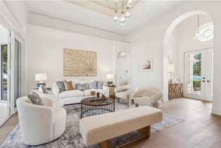 Single Family Residence, 677 5th Olde Naples, FL 34102 