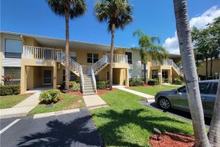 Low Rise (1-3), 1190 Yesica Ann Cir # 204, Naples FL 3411034110 