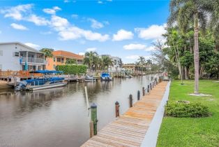 Low Rise (1-3), 1686 Blue Point Ave # B9, Naples FL 3410234102 