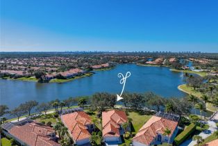 Single Family Residence, 4957 San Pablo Village Walk, FL 34109