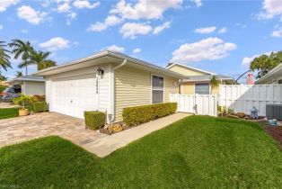 Villa Detached, 14684 Olde Millpond Ct, Fort Myers FL 3390833908 