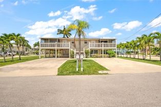 Duplex, 407 Lazy Way, Fort Myers Beach FL 33931