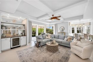 , 583 Avellino Isles Cir # 102, Naples FL 34119
