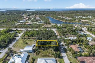 , 5951 Tarpon Rd, Bokeelia FL 33922