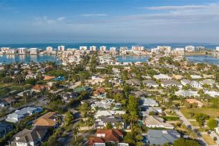 Single Family Residence, 565 Fairway Moorings, FL 34103 
