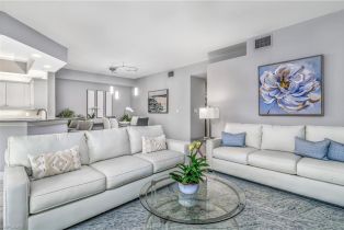 Mid Rise (4-7), 410 Bayfront Pl # 2403, Naples FL 3410234102