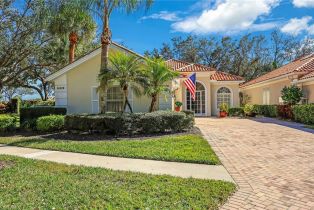 Single Family Residence, 5972 Via Bella Village Walk, FL 34109