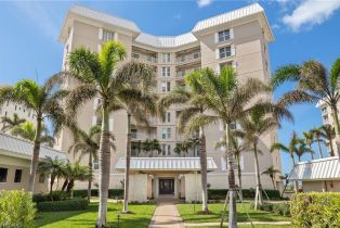 High Rise (8+), 2901 Gulf Shore Blvd N # 701s, Naples FL 3410334103