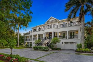 Single Family Residence, 140 3rd Olde Naples, FL 34102 