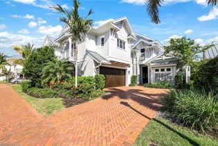 , Mangrove Bay, FL