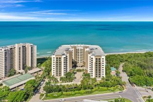 High Rise (8+), 11125 Gulf Shore Dr # 1, Naples FL 3410834108