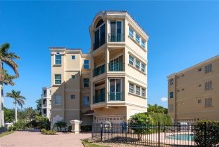 Low Rise (1-3), 11160 Harbour Yacht Ct # B, Fort Myers FL 3390833908