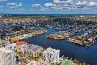 Mid Rise (4-7), 9790 Gulf Shore Dr # 505, Naples FL 3410834108