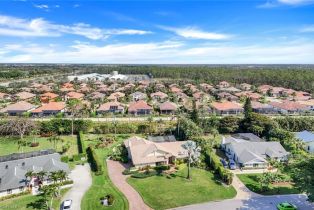 Single Family Residence, 1933 Empress Ct, Naples FL 3411034110 
