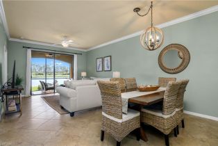 , 9723 Acqua Ct # 315, Naples FL 34113
