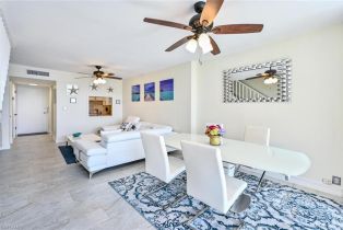High Rise (8+), 5 Bluebill Ave # 511, Naples FL 3410834108 