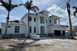 , 888 Banyan Ct, Marco Island FL 34145