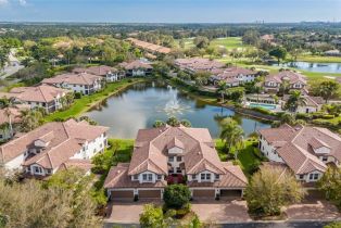 , 8208 Saratoga Dr # 202, Naples FL 34113
