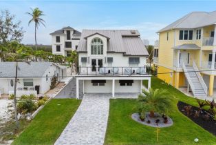 Single Family Residence, 26427 Hickory Bonita Beach, FL 34134 