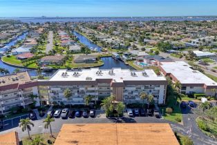 Mid Rise (4-7), 4289 Mariner Way # 312, Fort Myers FL 3391933919
